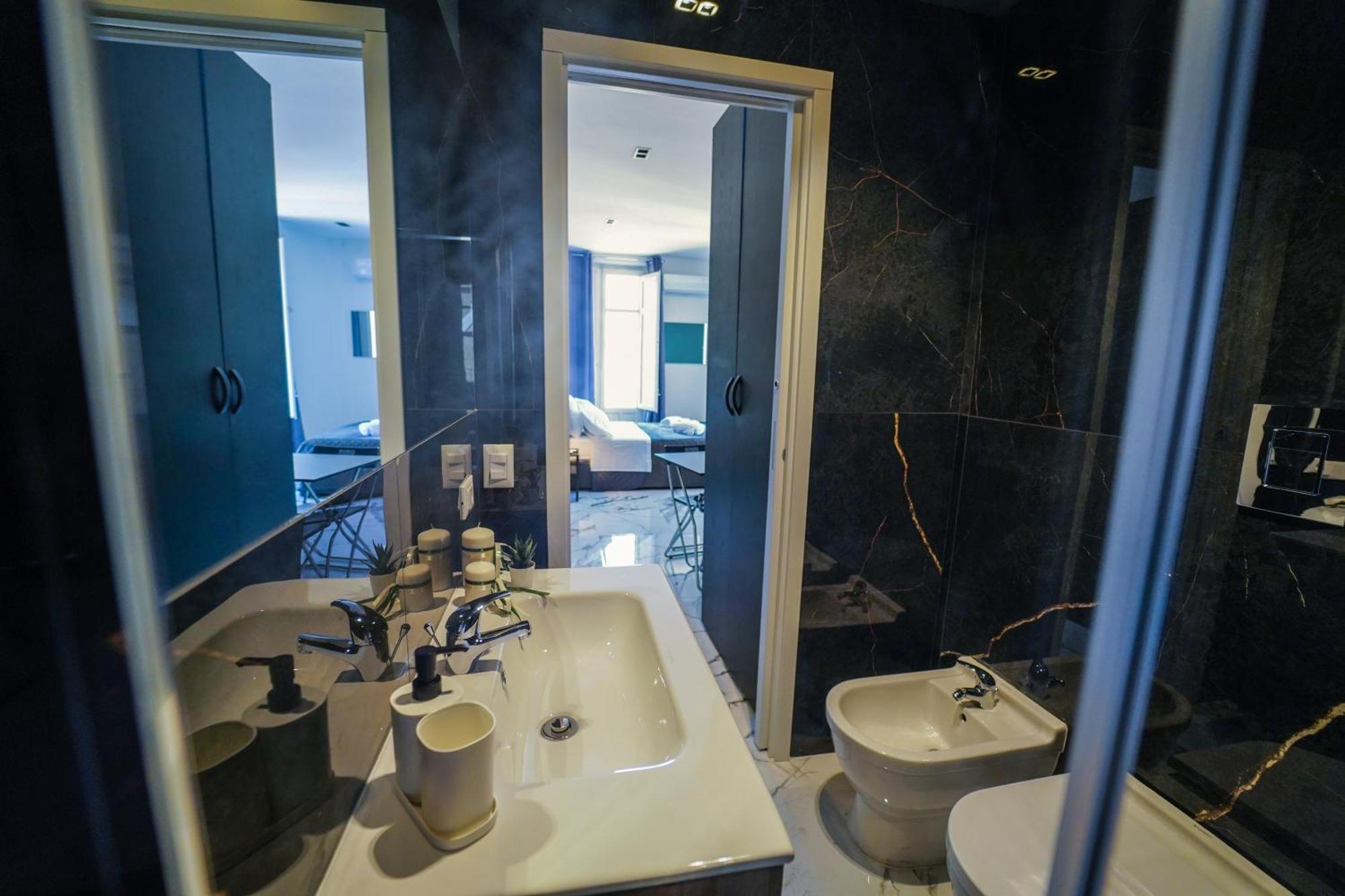 Appartamento Ottanio- Quattro Canti 200 Mt Palermo Dış mekan fotoğraf